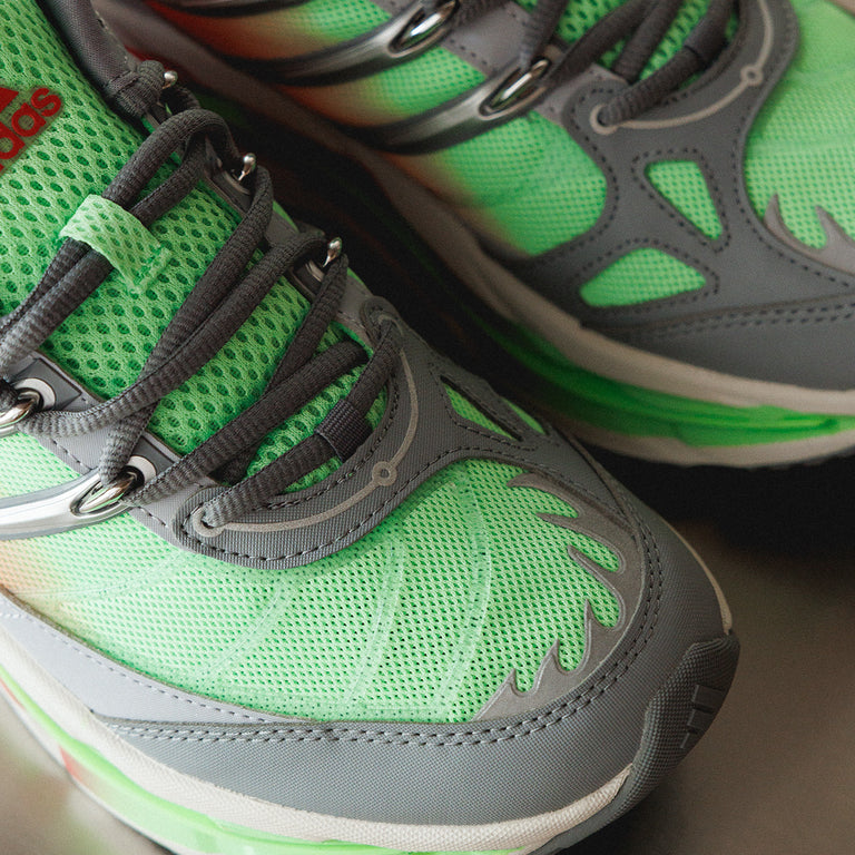 Adidas Adistar Harmony onfeet