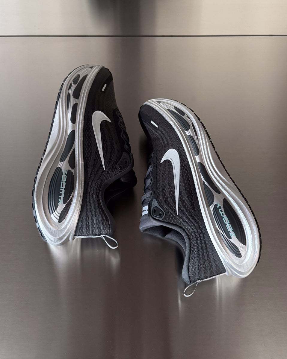 Nike Vomero Plus Sneaker » jetzt online kaufen!