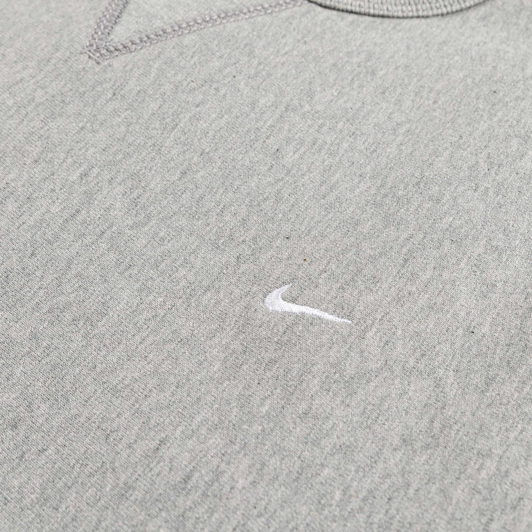 Nike	Solo Swoosh Fleece Crewneck
