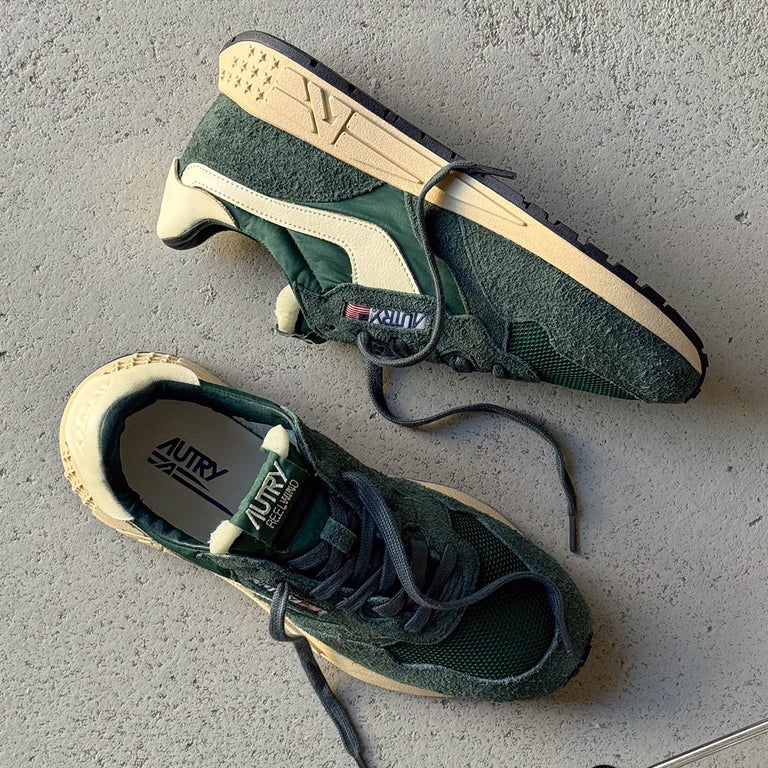 Autry Reelwind Low *Suede / Net* onfeet