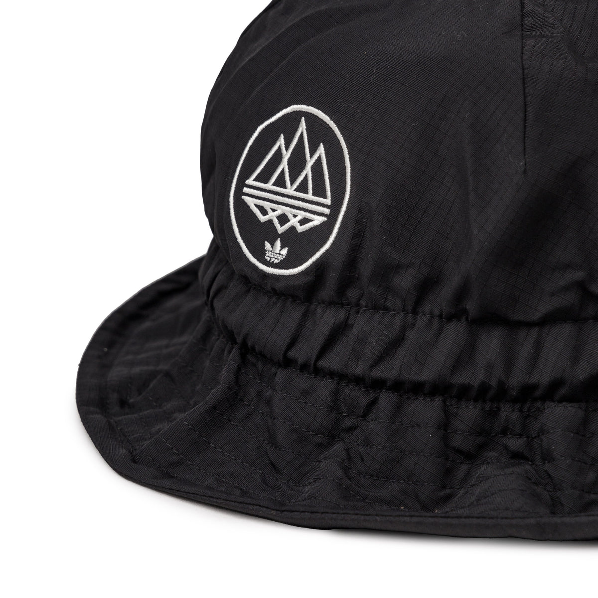 Adidas SPZL Mod Bucket Hat » dispo en ligne maintenant !