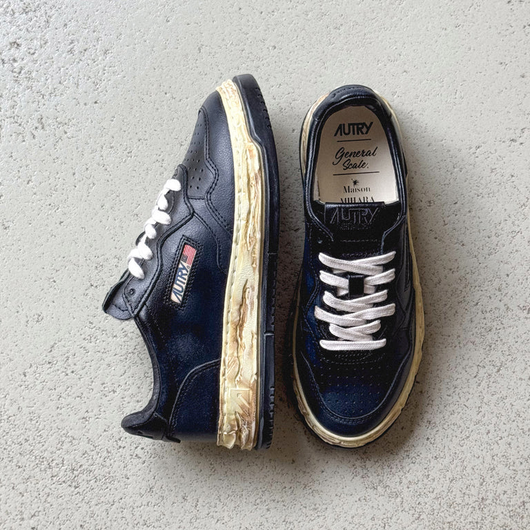 Autry x Mihara Yasuhiro Medalist *Super Vintage* onfeet