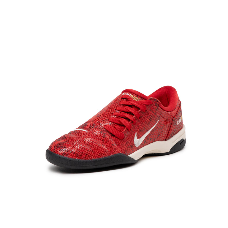 Nike Wmns Total 90 SE