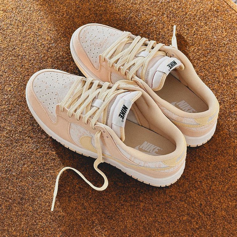 Nike Wmns Dunk Low onfeet
