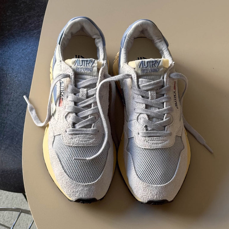 Autry Reelwind Low *Suede / Net* onfeet