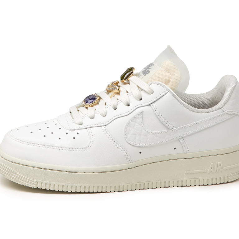 Nike Wmns Air Force 1 Low PRM