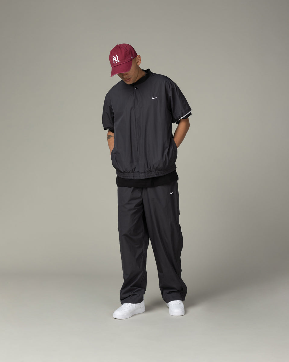 Nike Authentics Tear-Away Pants – buy now at Asphaltgold Online Store!