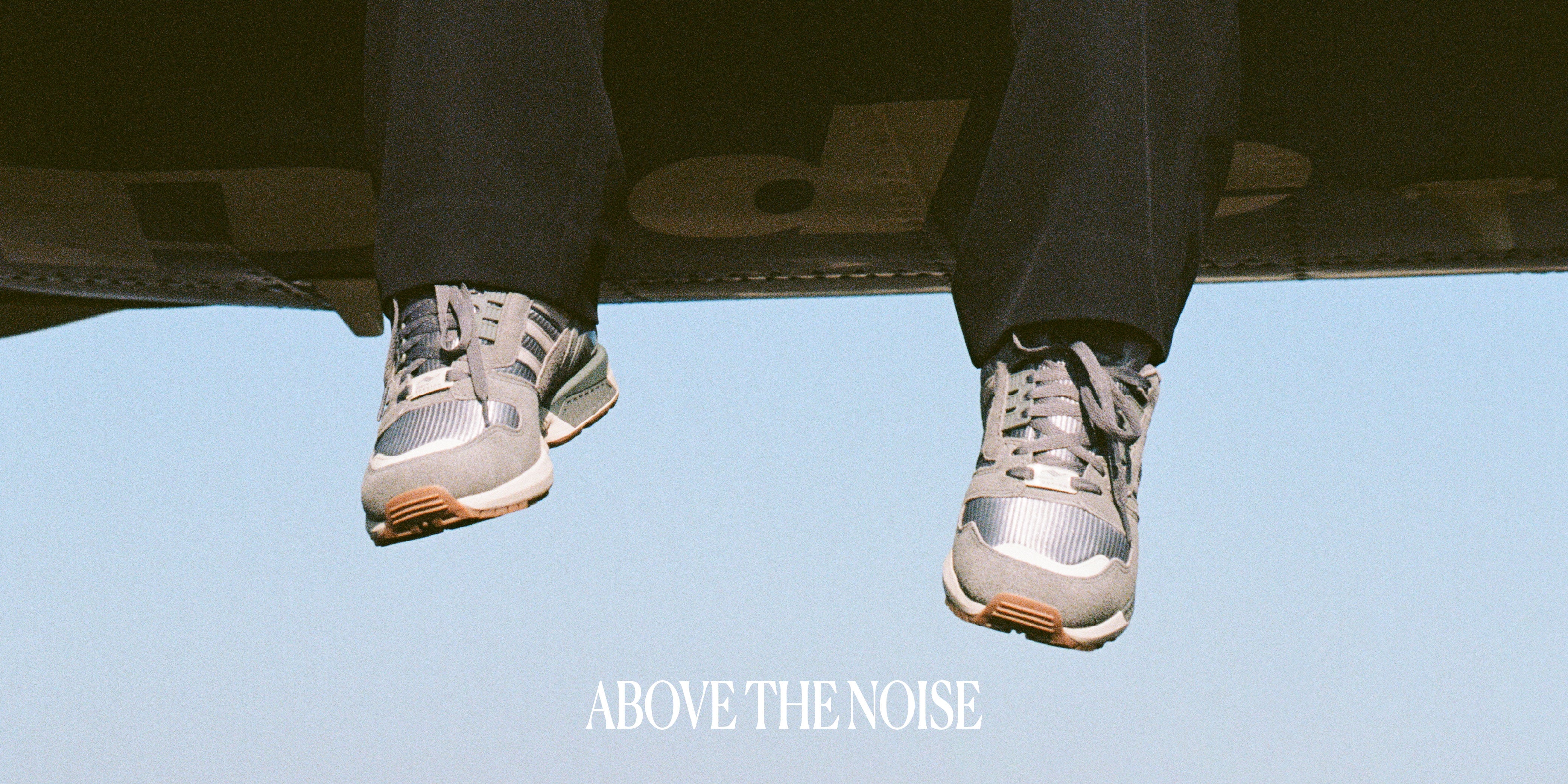 s'accomodi

サコモディ　カウチソファ　高級　本皮　イタリア製 ABOVE THE NOISE: Our adidas ZX 8000 Asphaltgold Exclusive