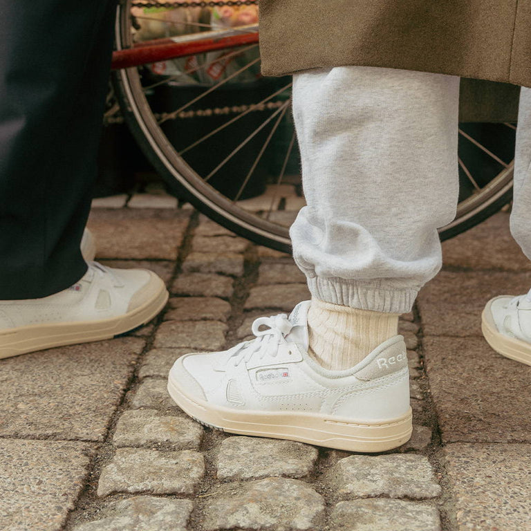 Reebok LT Court: Vintage Vibe trifft zeitloses Design