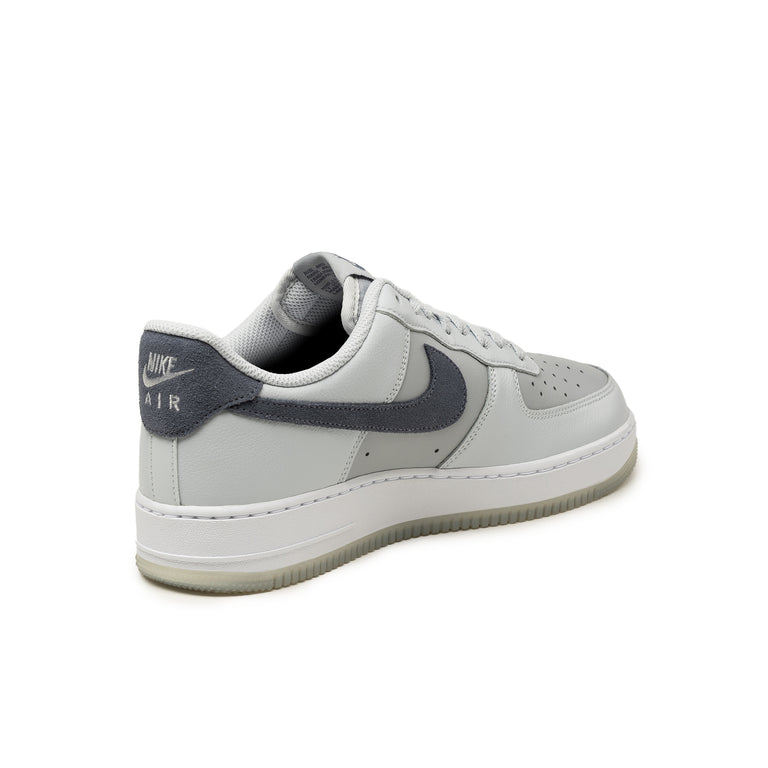 Nike Air Force 1 '07 LV8