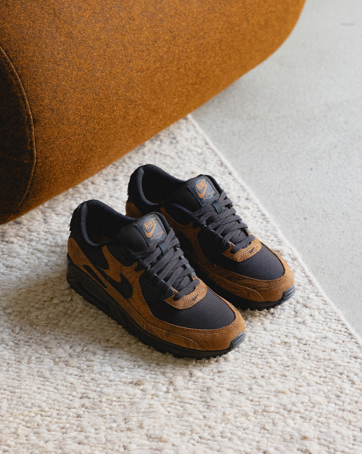 nike air max 90 brown suede