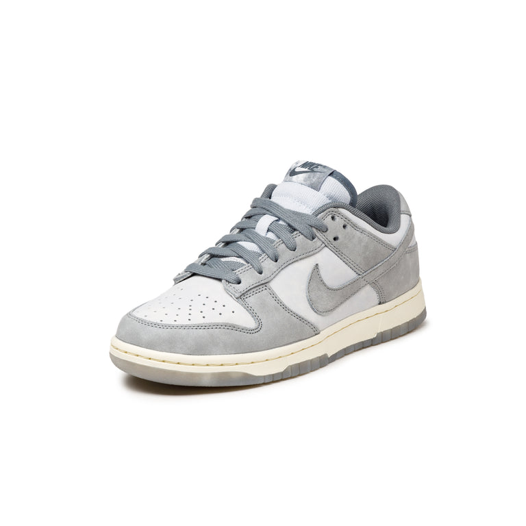 Nike Wmns Dunk Low