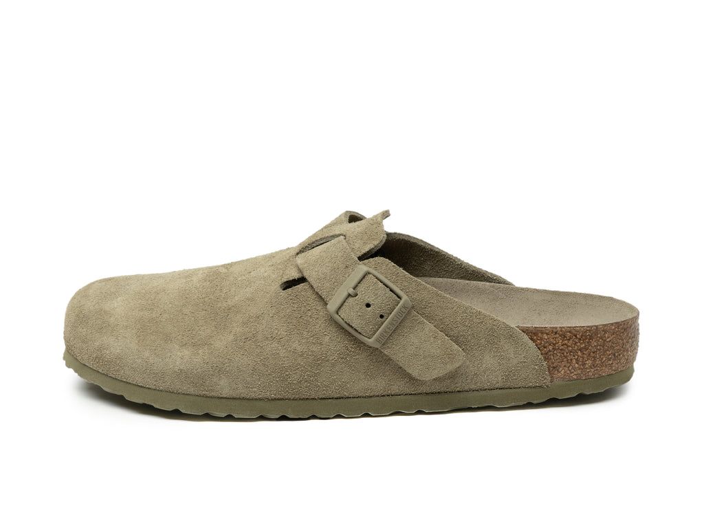 Birkenstock at hot sale tanger outlet