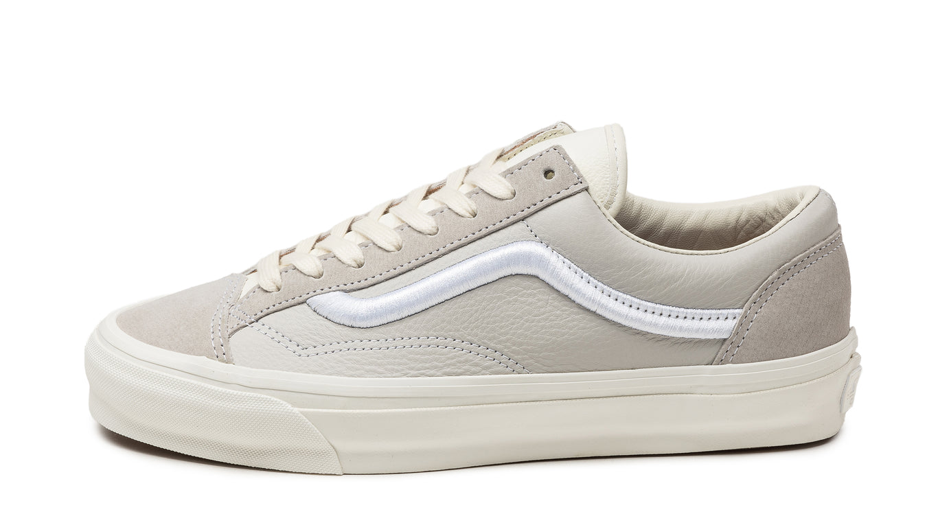 Pearl suede vans shop