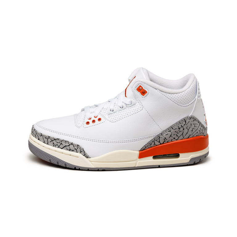 Nike Wmns Air Jordan 3 Retro *Georgia Peach* onfeet