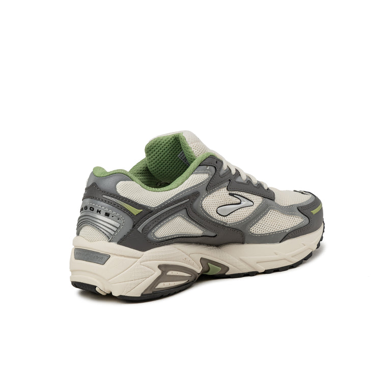 Brooks Adrenaline GTS 4