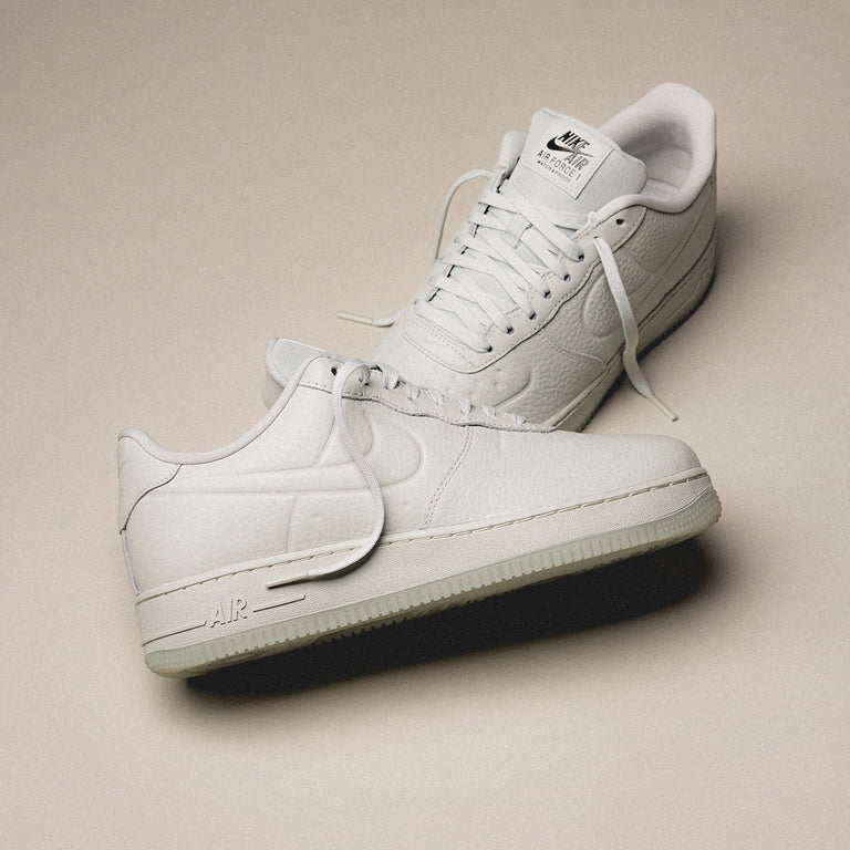 Nike Air Force 1 '07 Pro Tech onfeet