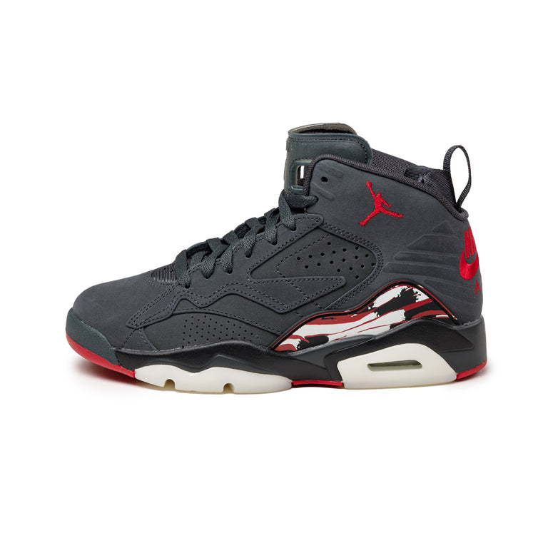Nike shoes jumpman sales