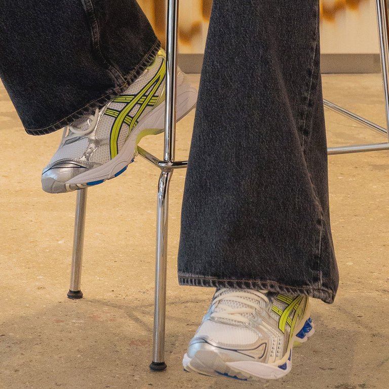 Asics GEL-Kayano 14 onfeet