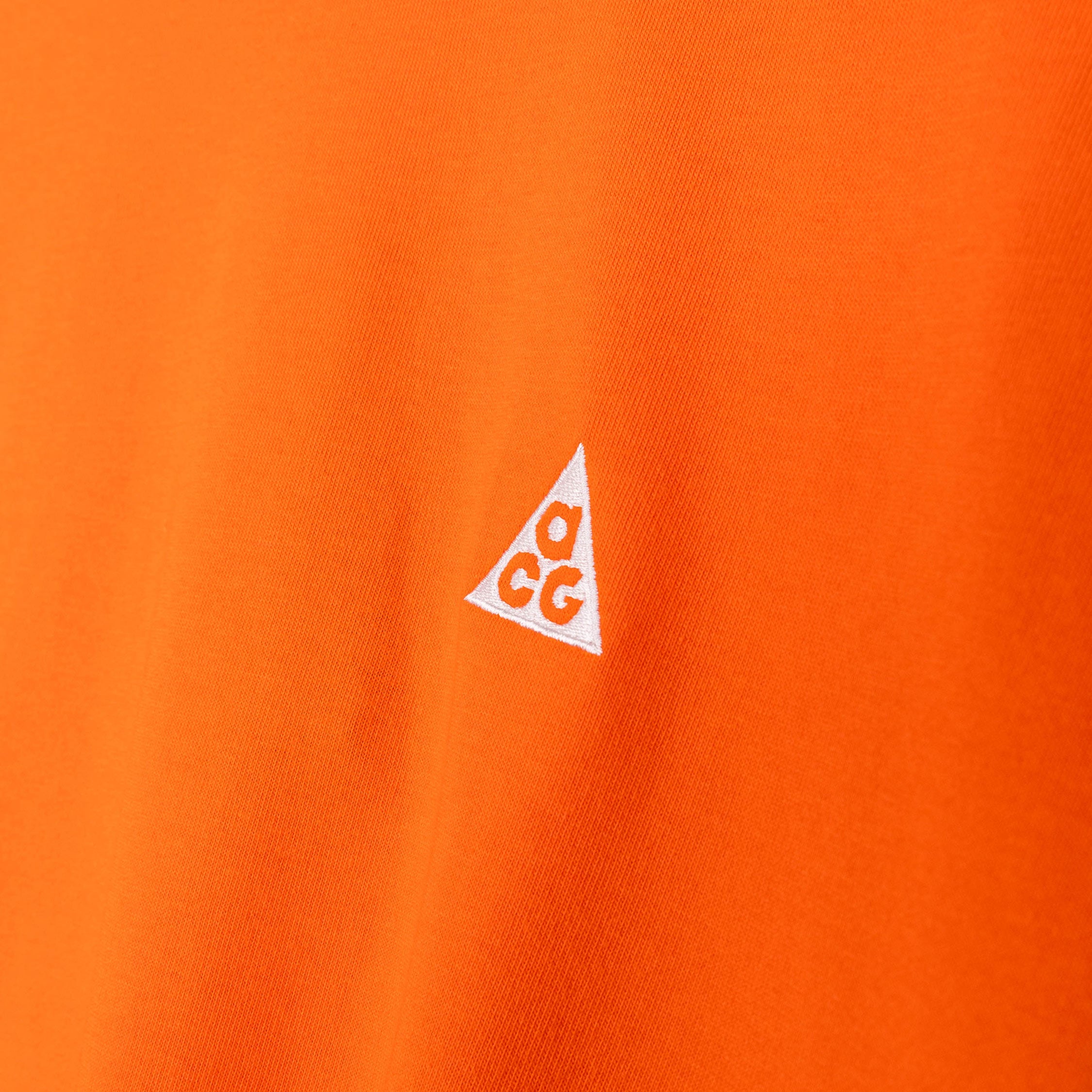 Nike ACG Short-Sleeve T-Shirt | Apparel » Buy online now!