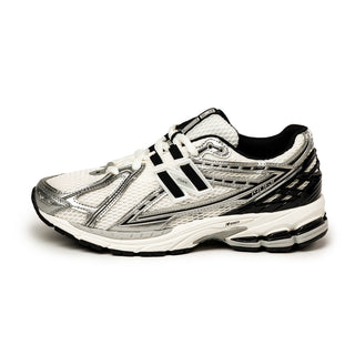 New Balance 1906R - 45 / Silver Metallic / Black / Sea Salt