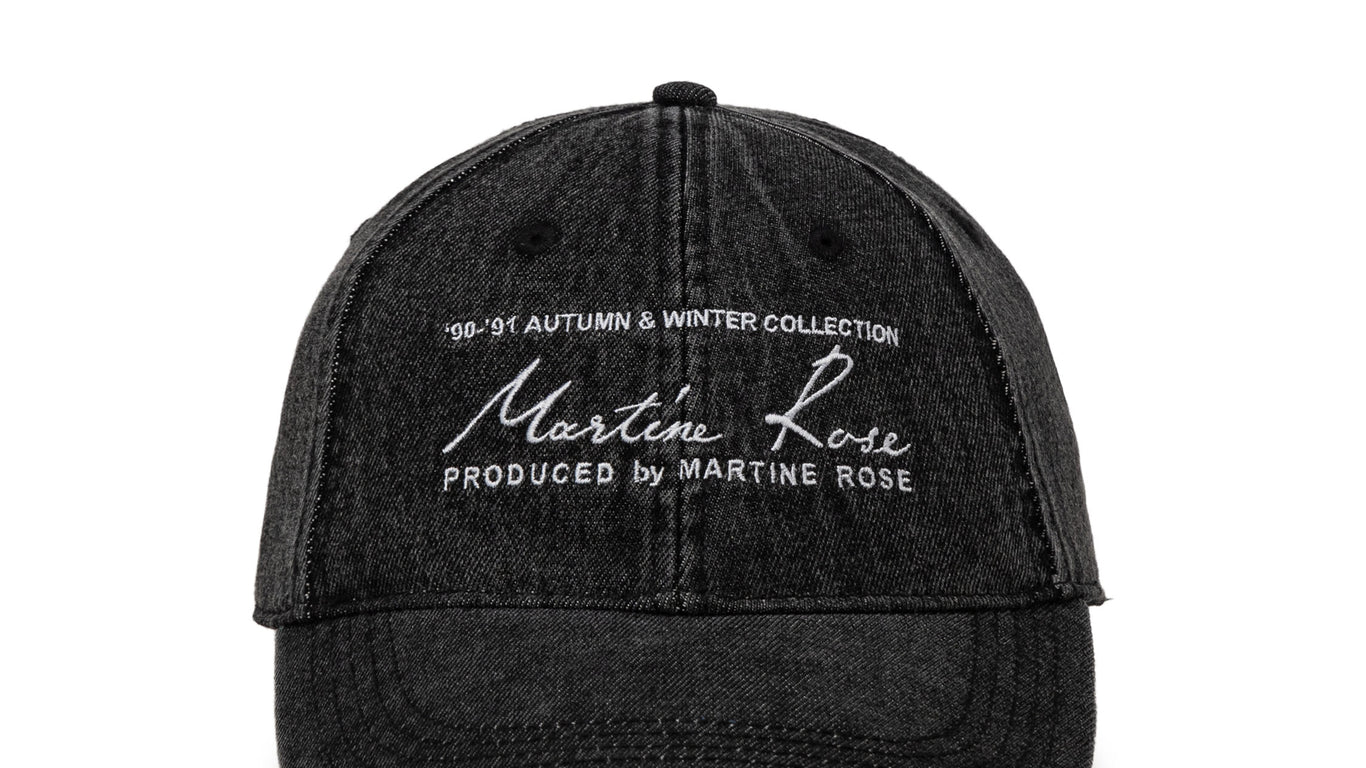 MARTINE ROSE SIGNATURE CAP/ブラック SIGNATURE CAP in WASHED BLACK | Martine Rose