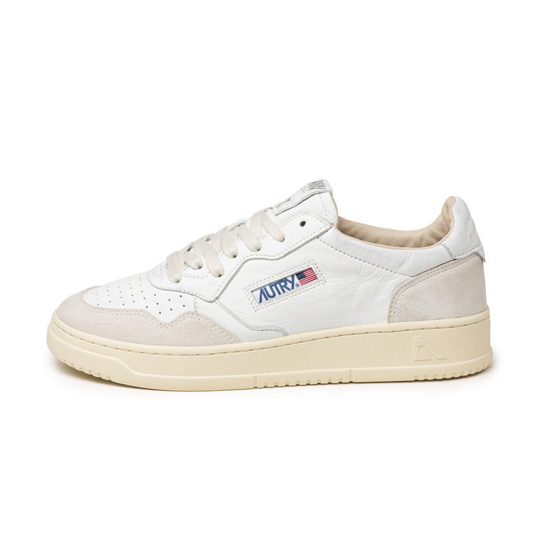 Autry Medalist *Goat / Suede*
