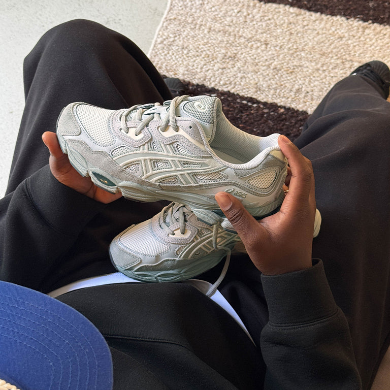 Asics GEL-NYC onfeet