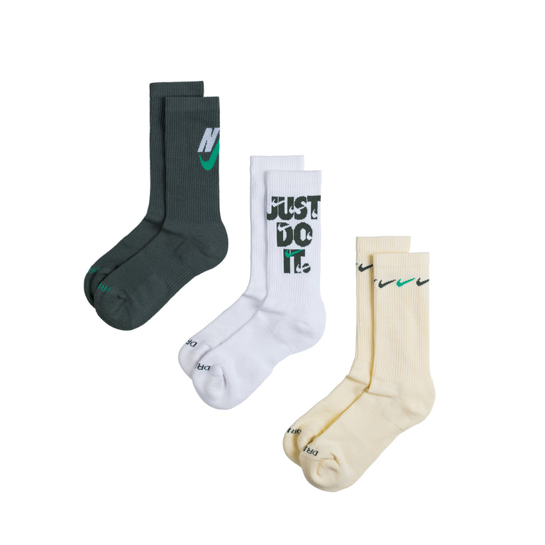 Nike Everyday Plus Cushioned Logo Crew Socks 3 Pack