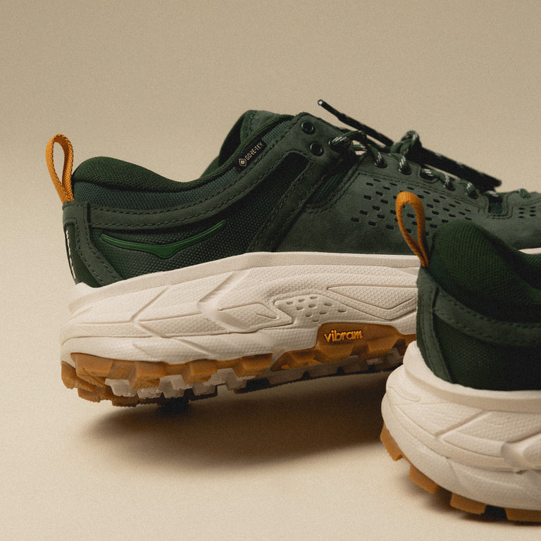 Hoka One One Tor Ultra Low *GORE Tex* onfeet