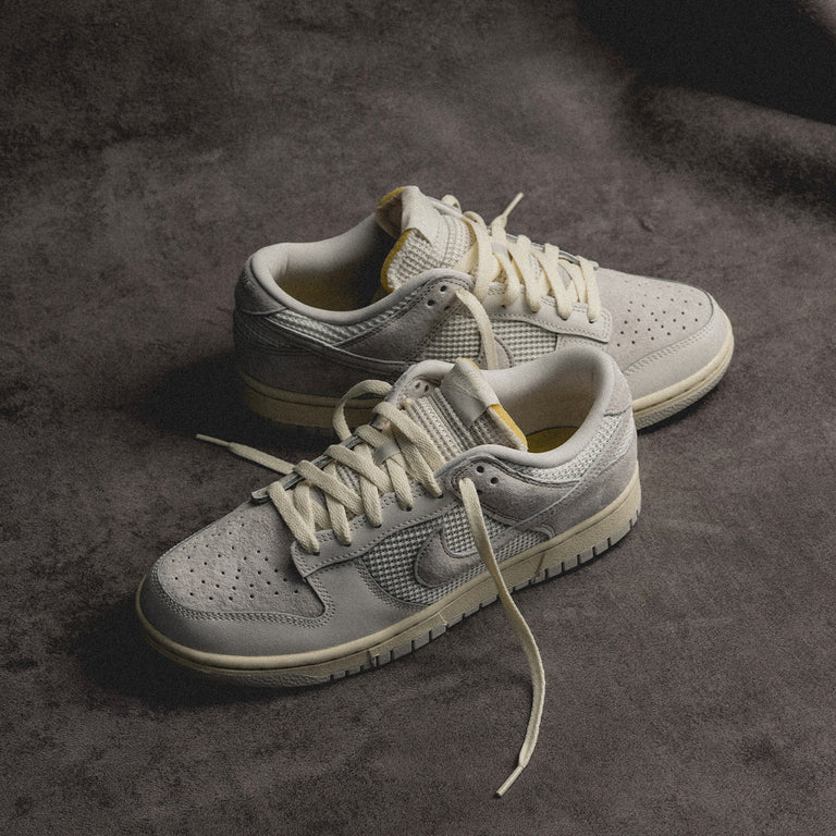 Nike Dunk Low *Phantom* onfeet