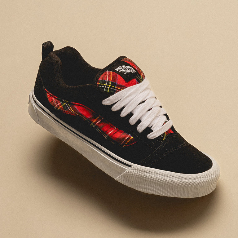 Vans Knu Skool *Rave* onfeet