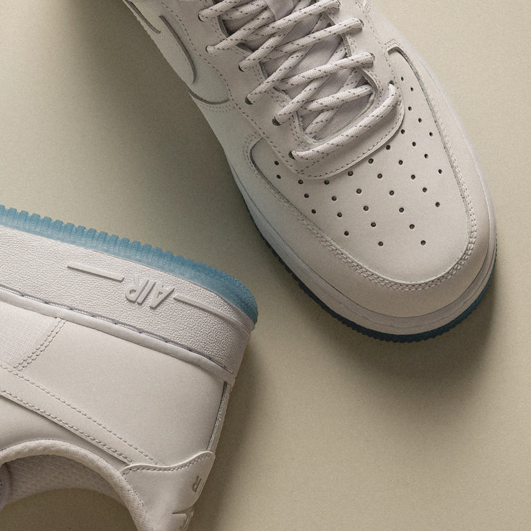 Nike Air Force 1 '07 LV8 onfeet
