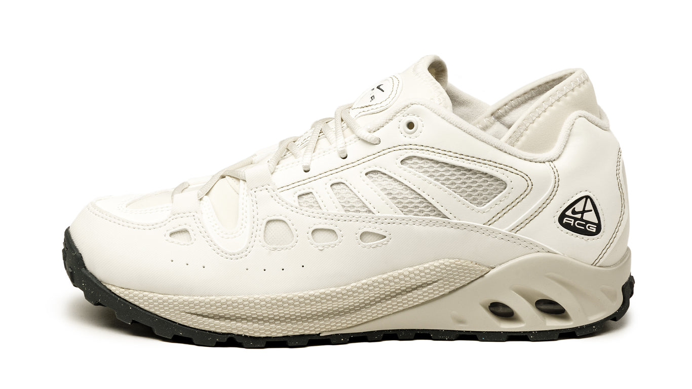 nike acg air pumori