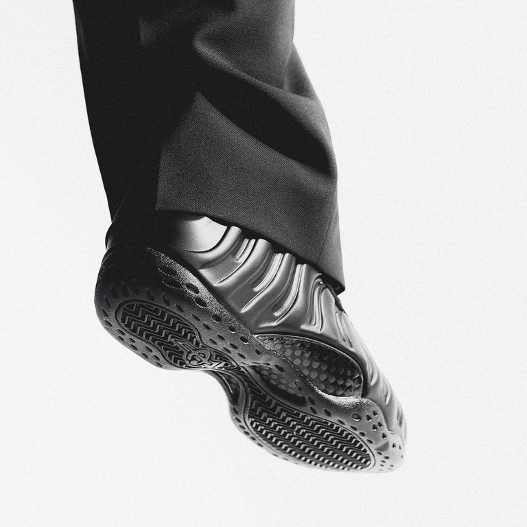 Nike Air Foamposite One onfeet