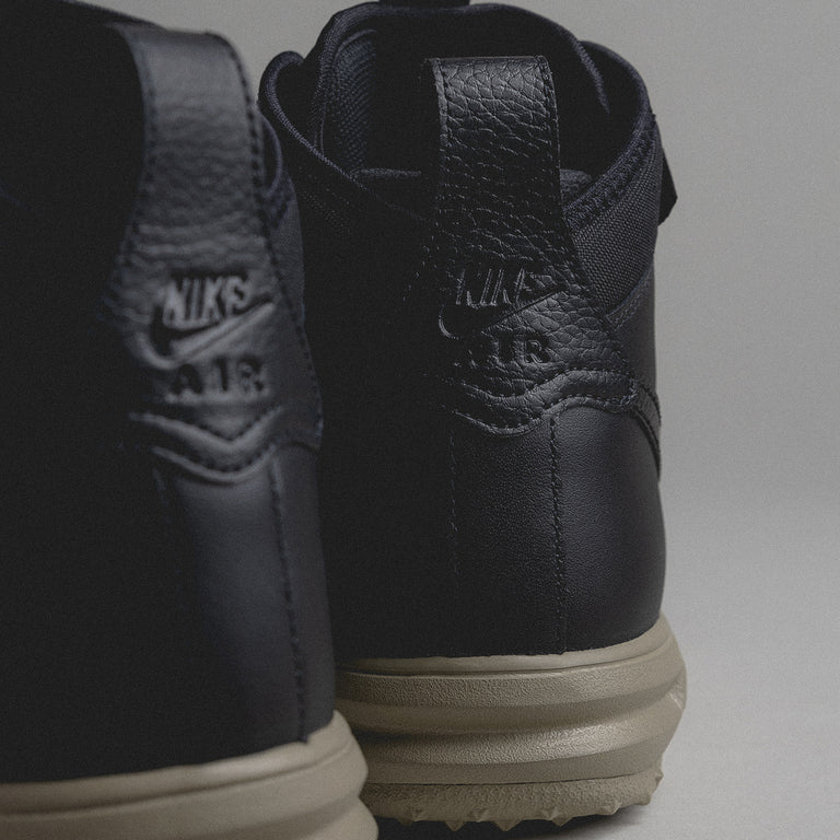 Nike Lunar Force 1 Duckboot onfeet