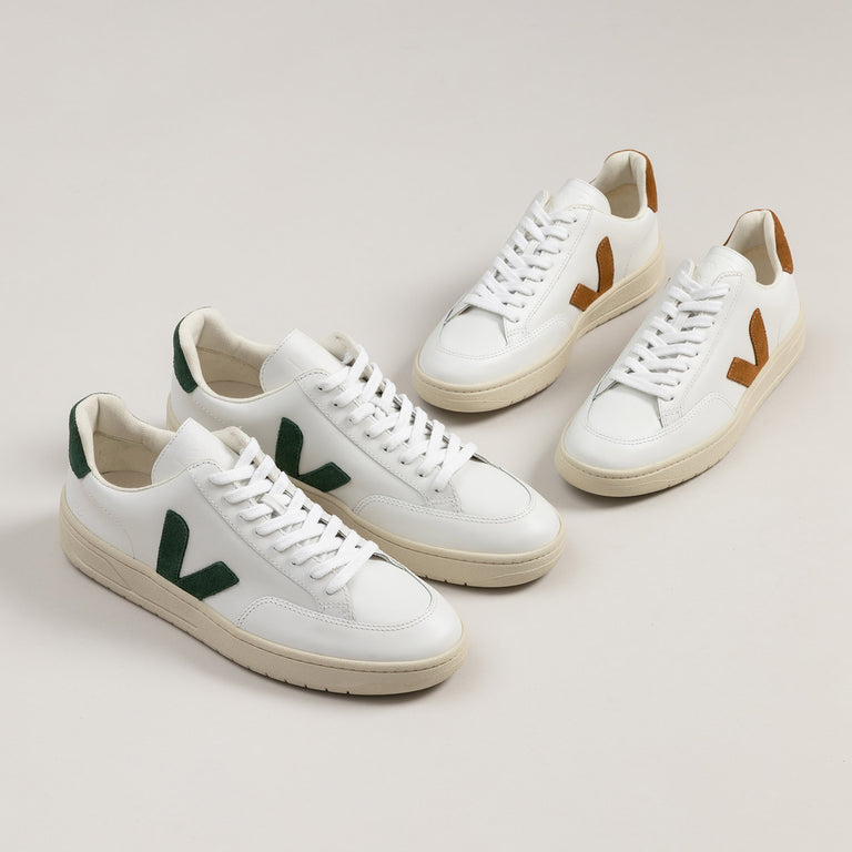 Veja V-12 Leather onfeet