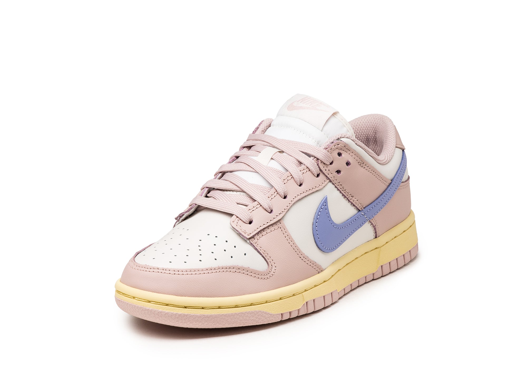 スニーカー Nike WMNS Dunk Low 