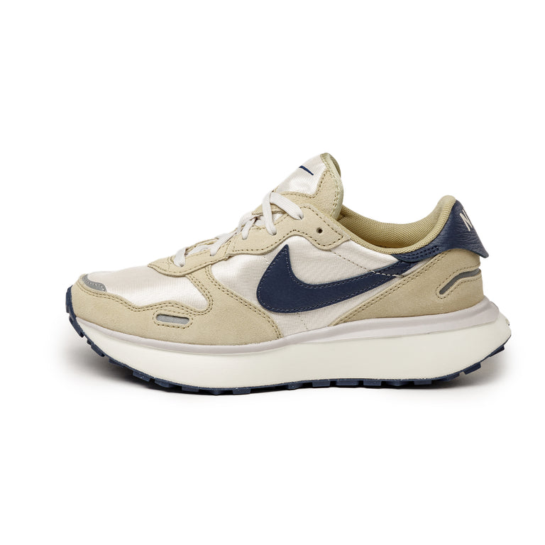 Nike Wmns Phoenix Waffle Sneaker Buy online now