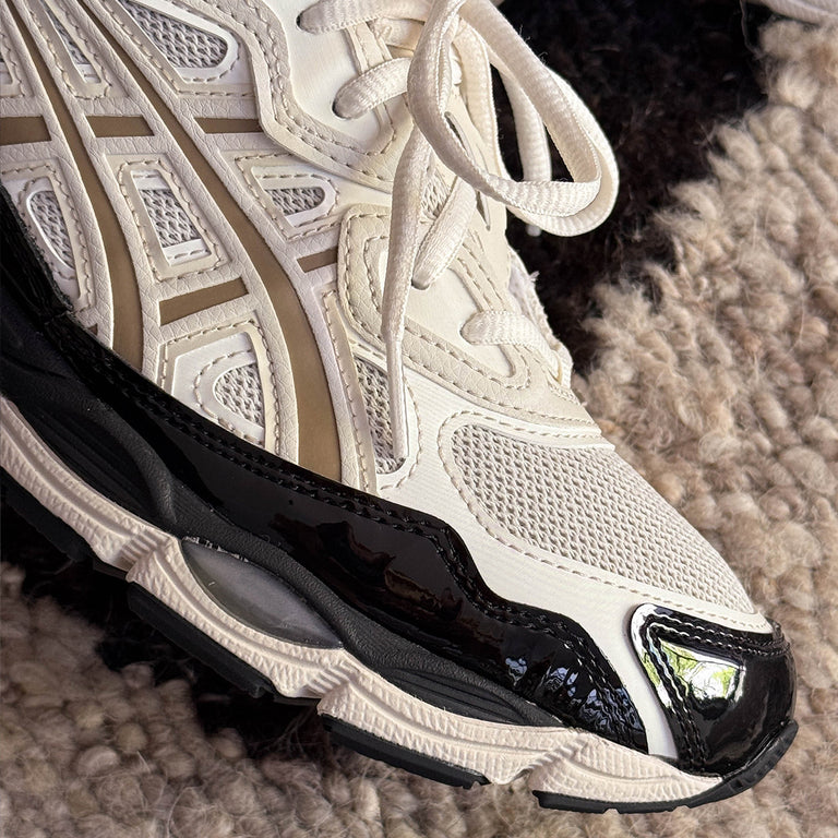 Asics GEL-NYC onfeet