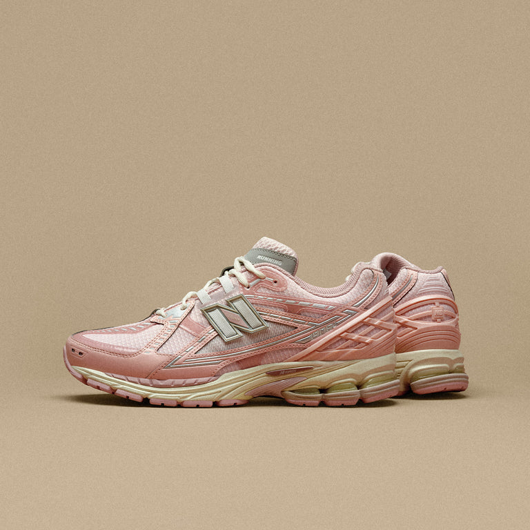 New Balance M1906NLN *Lunar New Year* Sneaker » Buy online now!