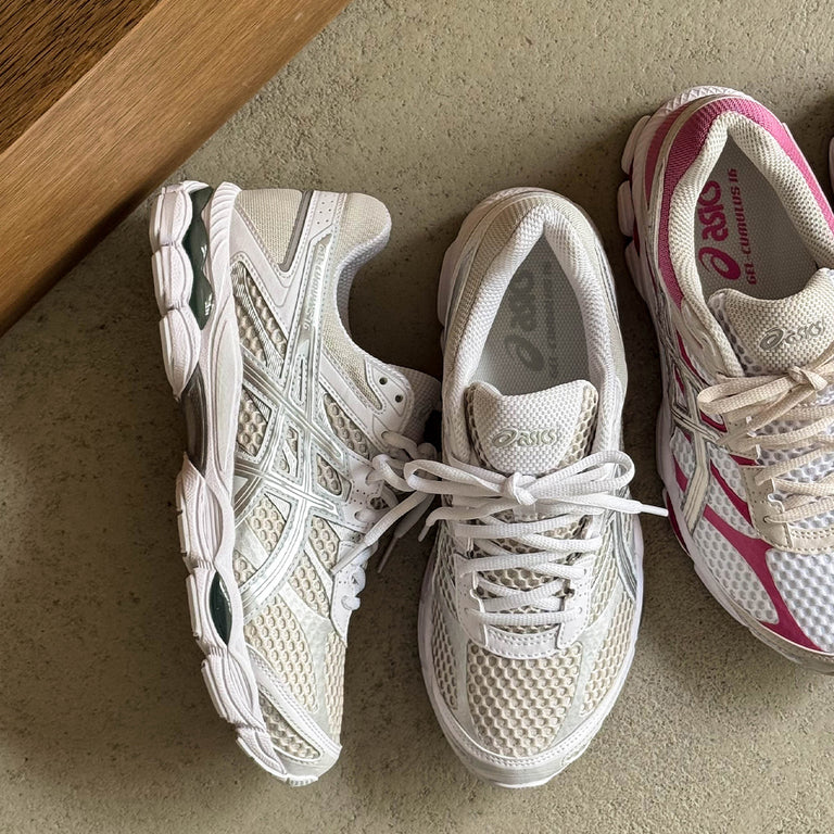 Asics GEL-Cumulus 16 onfeet