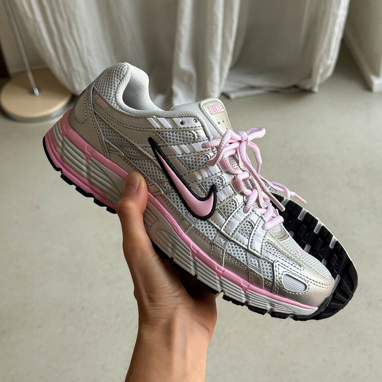 Nike Wmns P-6000 onfeet