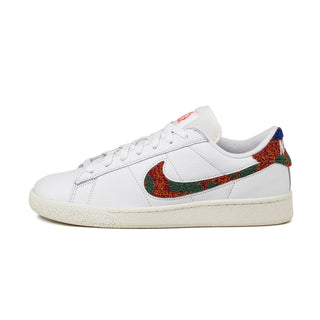 Nike	Tennis Classic PRM - 39 / White / Sail / Safety Orange / White