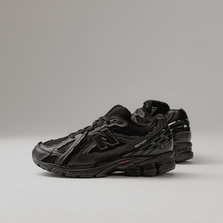 New Balance M1906DF Sneaker Buy online now