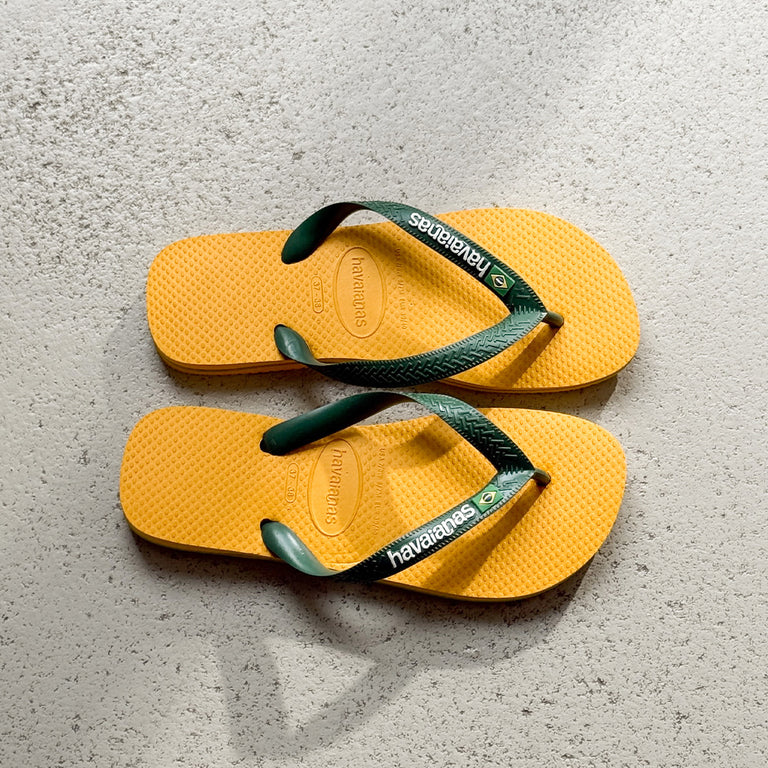 Havaianas Brasil Logo onfeet