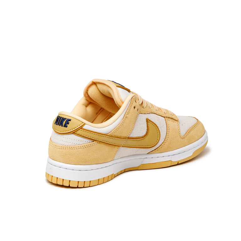 Nike Wmns Dunk Low LX *Gold Suede* onfeet