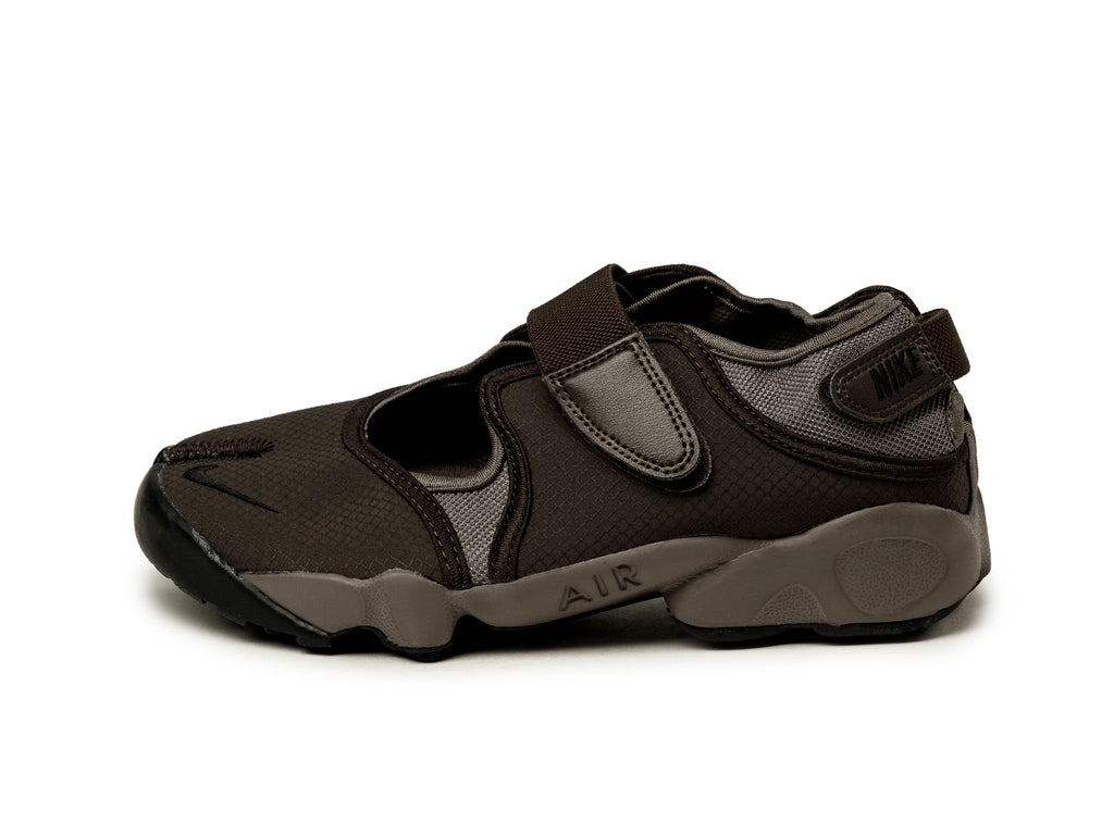 Nike Wmns Air Rift Sneaker Buy online now