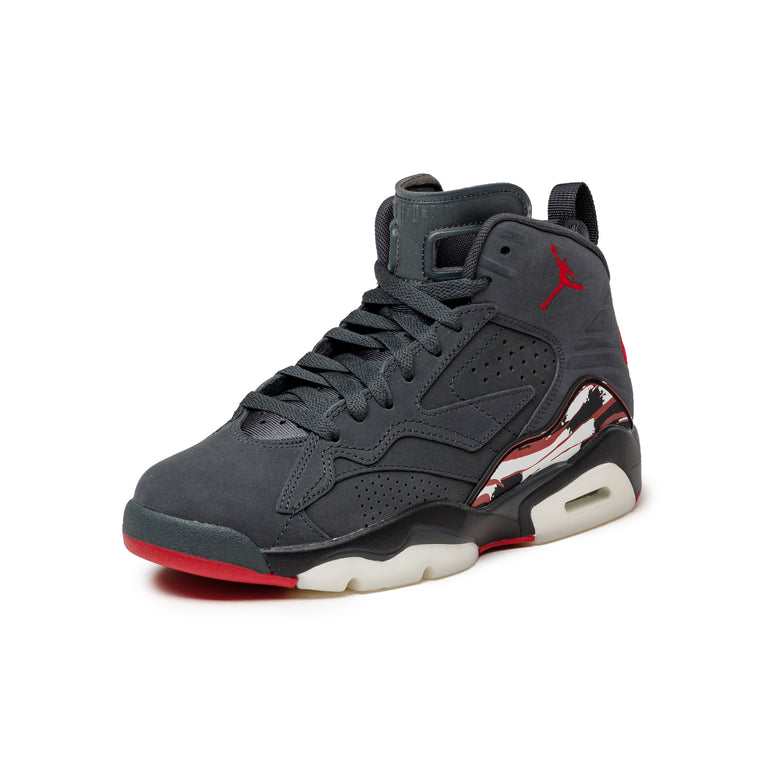 Nike Wmns Jumpman MVP