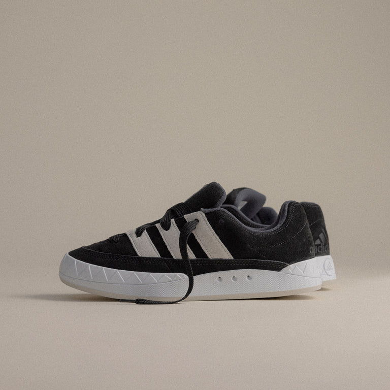 Adidas Adimatic onfeet